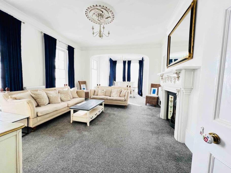 Flat 4 Marine Parade House, 1 East Cliff- Next To Dover Port, White Cliffs, Beach, Castle Bagian luar foto