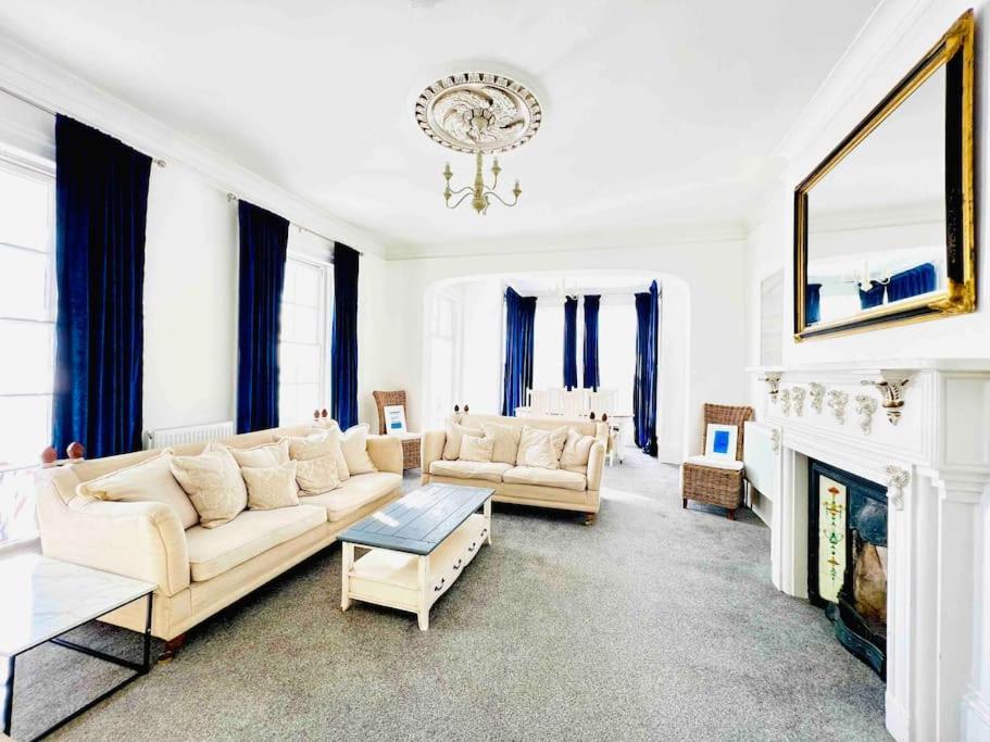 Flat 4 Marine Parade House, 1 East Cliff- Next To Dover Port, White Cliffs, Beach, Castle Bagian luar foto